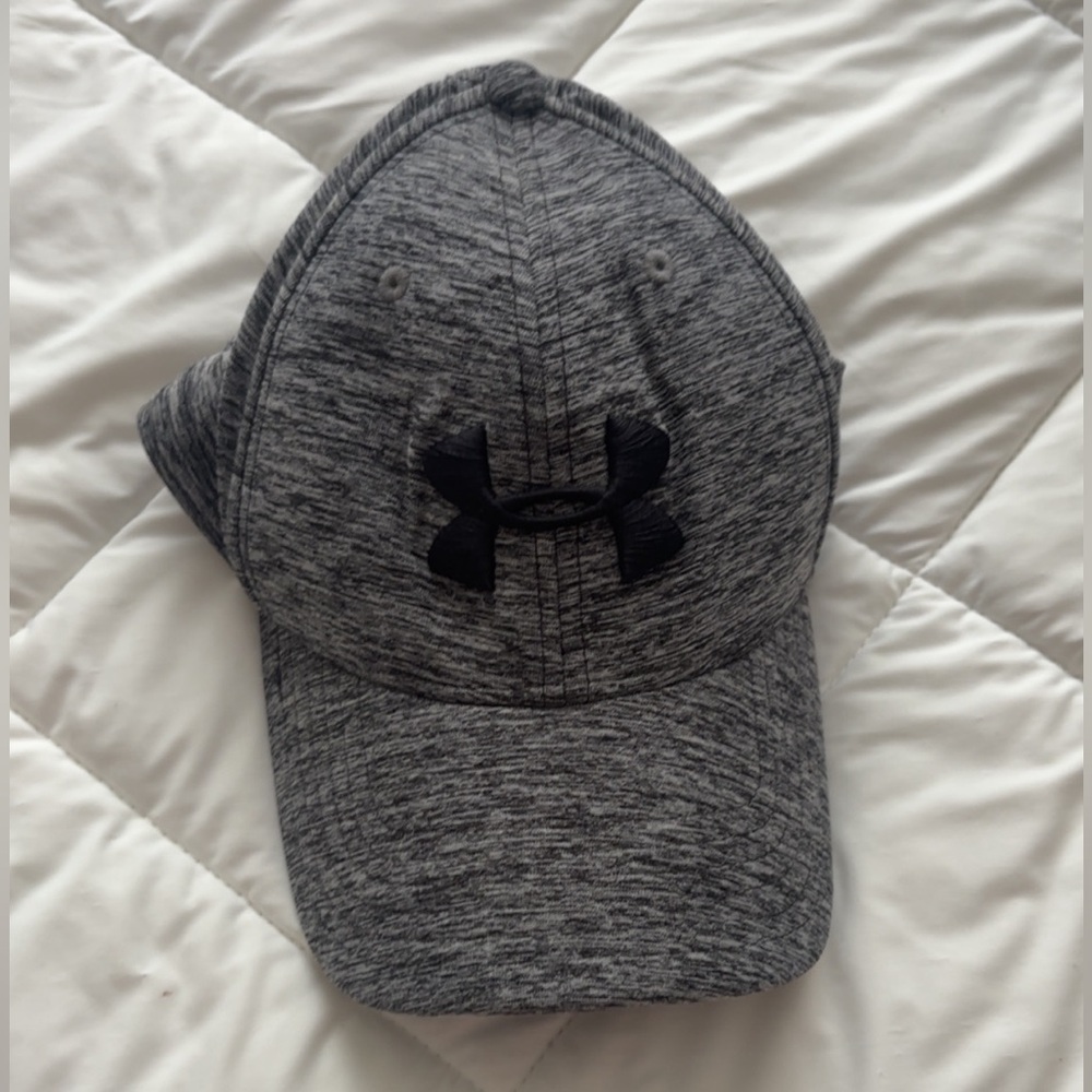 Under Armour Heathered Gray Cap with Black Logo